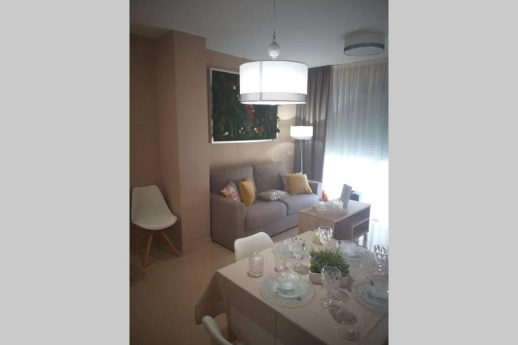 APARTAMENTO A ESTRENAR EN MIRAMAR-MARINA DÓR-1era linea de playa Oropesa del Mar Exterior foto
